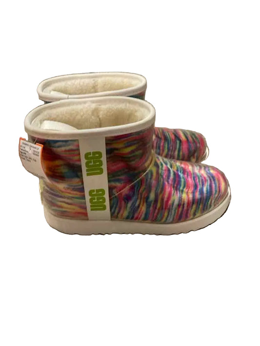 Ugg (AA) Multi-Color Youth Shoe Size 5 (Youth) Girl's FashionBoots