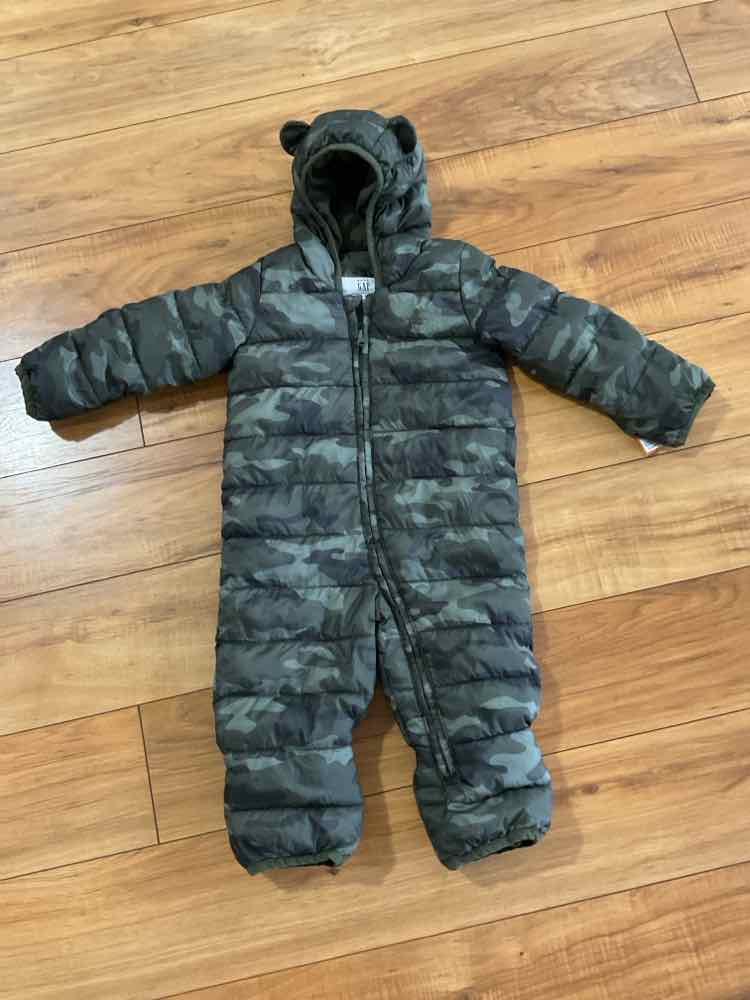 Baby Gap (B) Camo Infant Size 6-12 MO Boy's 1PC Snowsuit