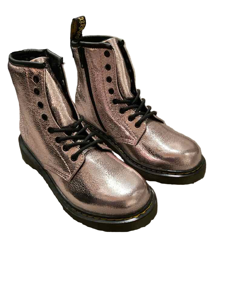 Dr. Martins (A) Pink Youth Shoe Size 3 (Youth) Girl's FashionBoots