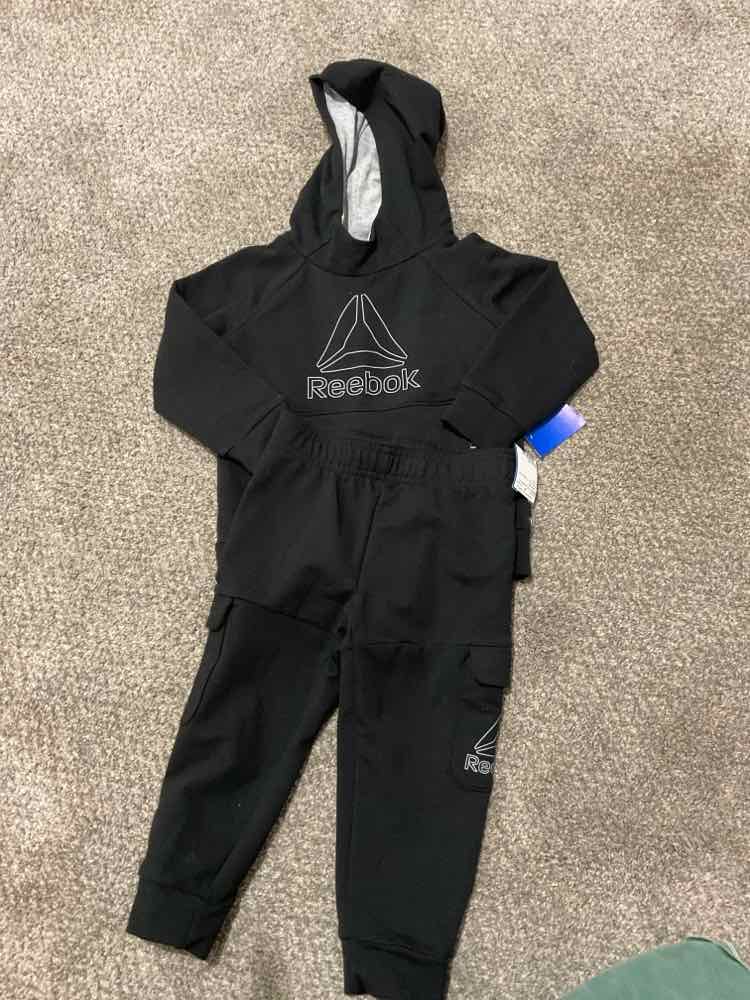 Reebok (B) Black Toddler Size 2T Boy's 2PCAthleticPantSuit