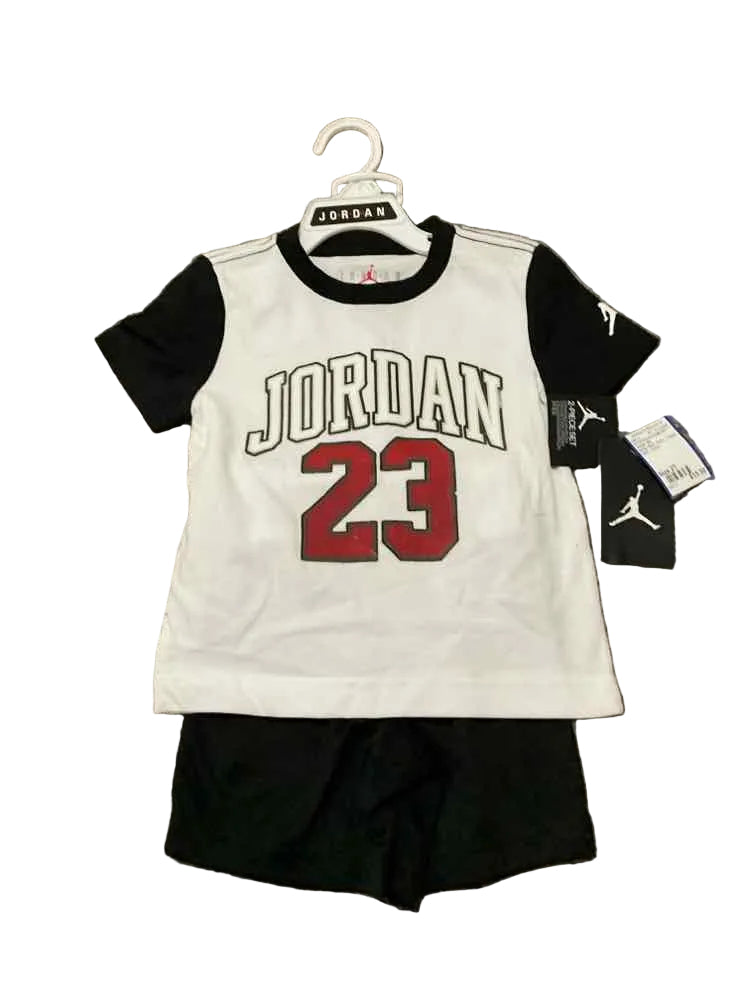 Jordan (B) White Black Toddler Size 2T Boy's 2PCAthleticShortSuit