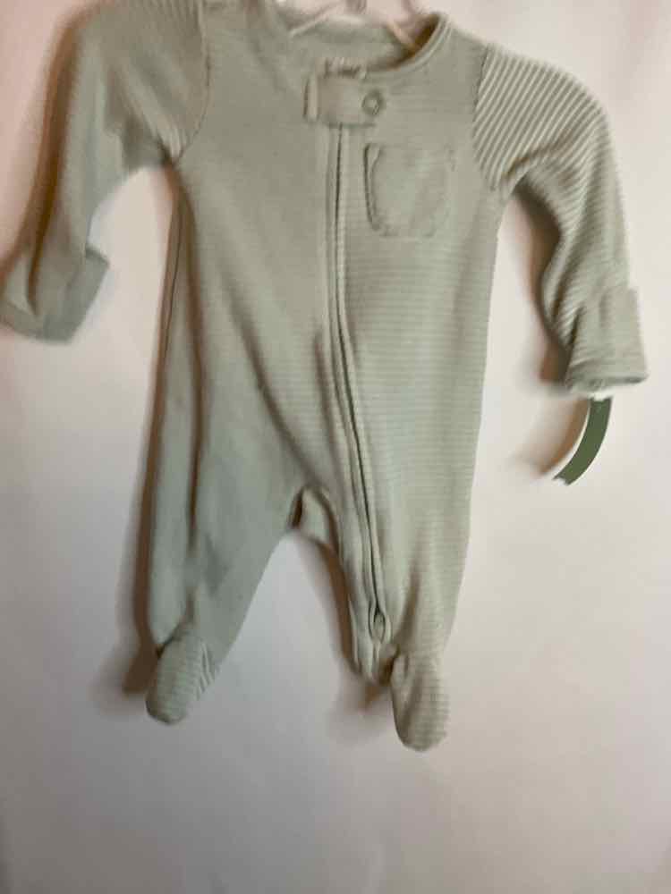 Carters (C) Striped Infant Size NB 1PCSleepwear