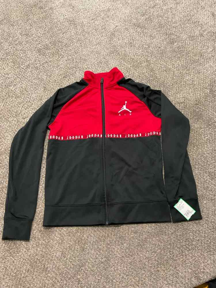 Jordan (B) Red Black Youth Size 12-14 Boy's AthleticSweatshirt