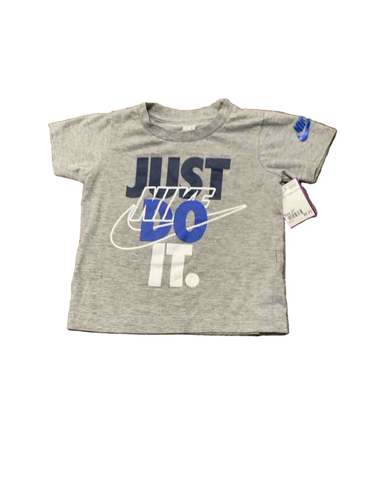 Nike (B) Gray Toddler Size 2T Boy's AthleticTopSS