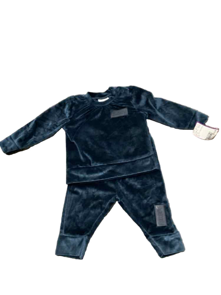DKNY (A) Navy Infant Size 3-6 MO Boy's 2PC Dressy