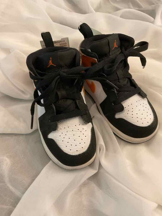 Nike (B) Black Orange Toddler Shoe Size 8 (Toddler) Athletic Shoes