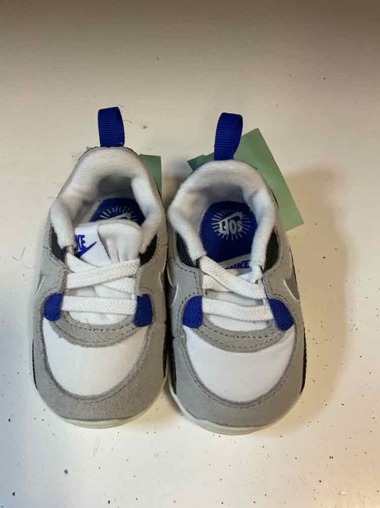 Nike (B) Infant Shoe Size 3 (Infant) White Blue Athletic Shoes