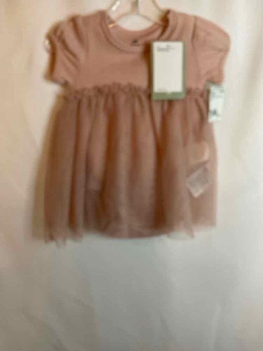 H & M (D) Pink Infant Size 6 MO CasualDress