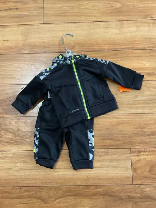 Athletics Works (D) Green Black Infant Size 0-3 MO Boy's 2PC Athletic Pant Suit