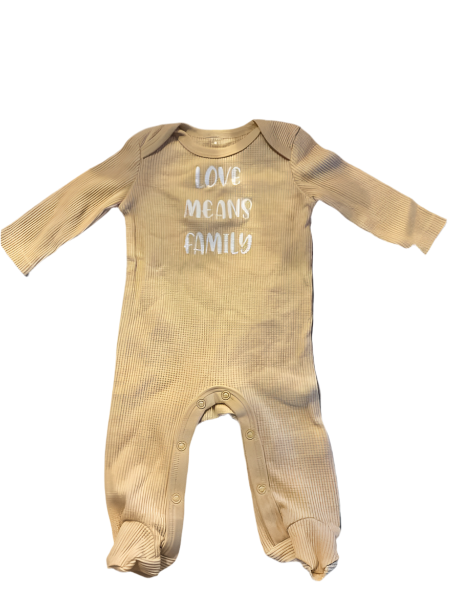 D Brand White Yellow Infant Size 0-3 MO Girl's 1PCSleepwear