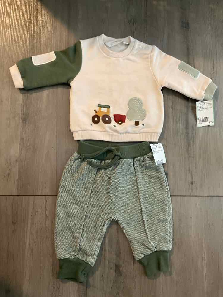 Mayoral (B) Cream Green Infant Size 0-3 MO Boy's 2PC Casual