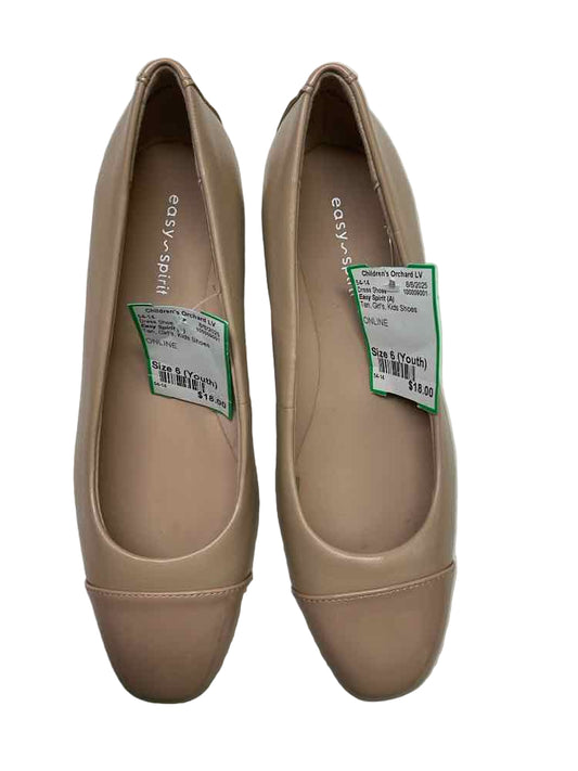 Easy Spirit (A) Tan Youth Shoe Size 6 (Youth) Dress Shoes