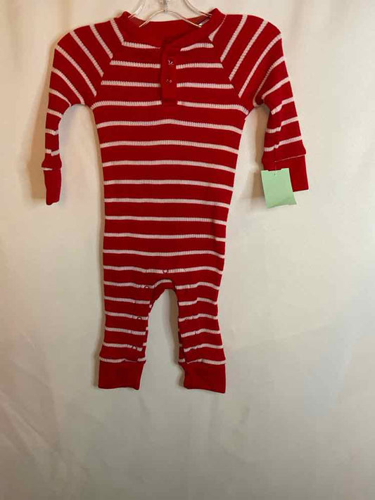 Wondershop (D) White Red Infant Size 6-9 MO 1PCSleepwear