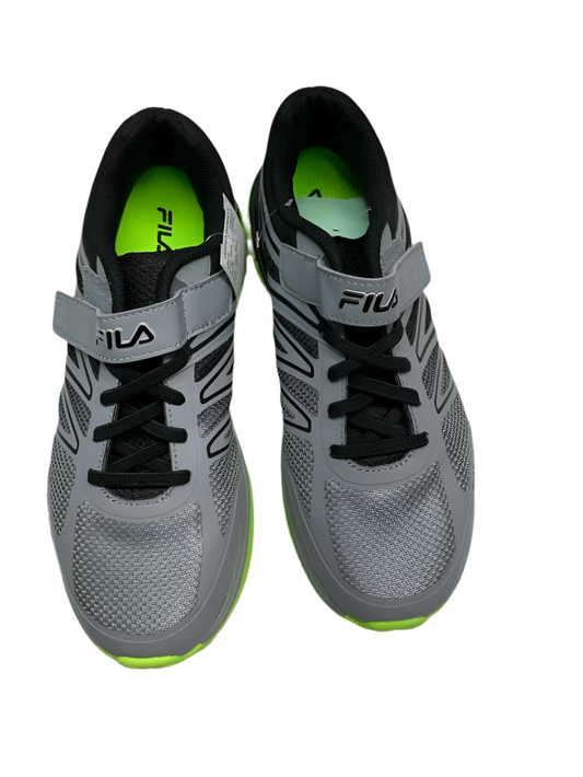 Fila (B) Green Gray Youth Shoe Size 7 (Youth) Athletic Shoes