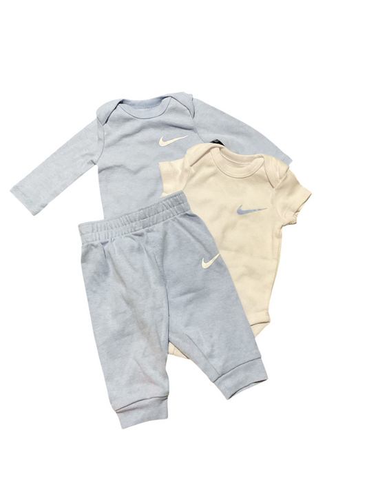 Nike (B) Brown Infant Size 3 MO 3PC Casual