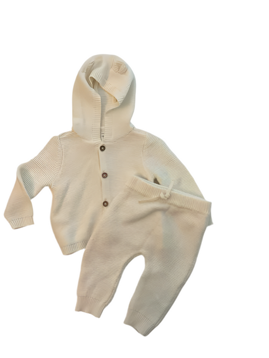 Carters (C) Cream Infant Size 9 MO 2PC Casual
