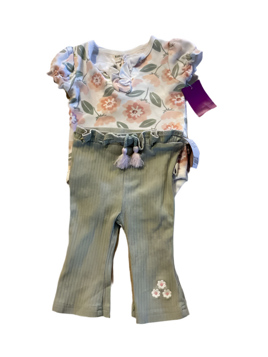 Rabbit + Bear (D) Green Pink Infant Size 3-6 MO Girl's 2PC Casual