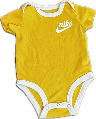 Infant Boys 6 MO Nike Newborn Premium Onesies