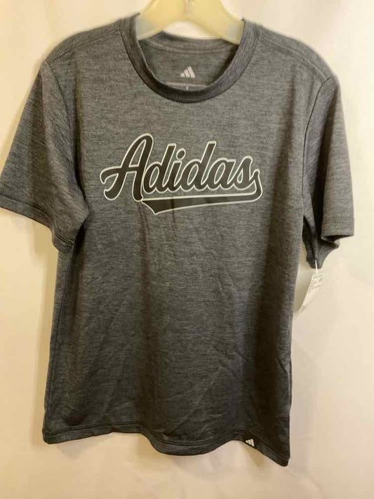 Adidas (B) Black Youth Size 7 AthleticTopSS