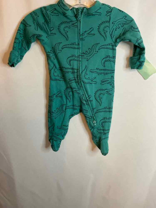 Old Navy (C) Animal Print Infant Size NB 1PCSleepwear