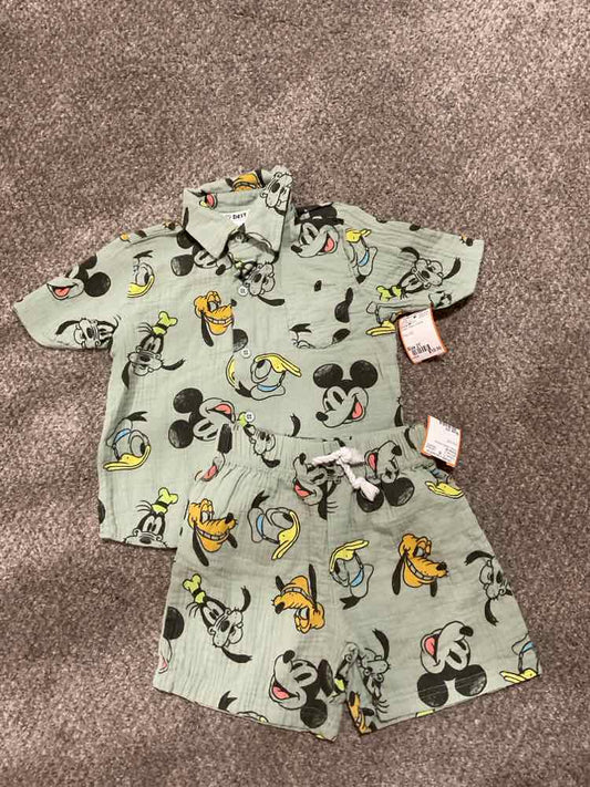 Disney (B) Green Toddler Size 3T Boy's 2PCCasual