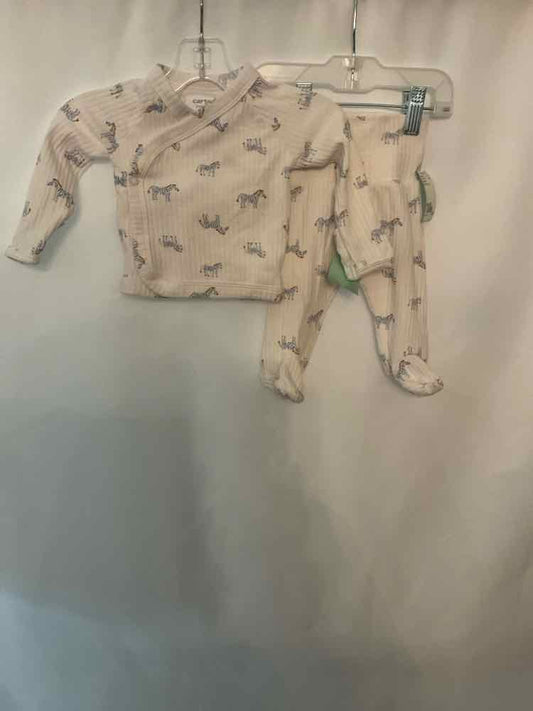 Carters (C) White Blue Infant Size NB 2PC Casual
