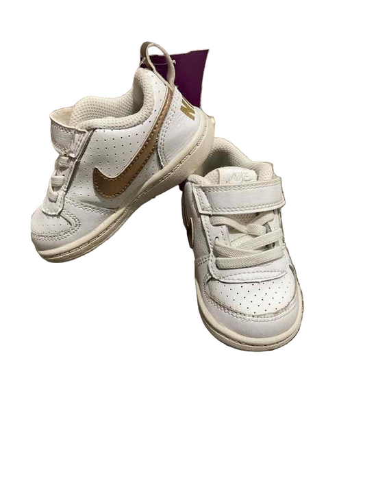 Nike (B) Brown White Toddler Shoe Size 5 (Toddler) Girl's Casual Shoes